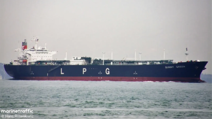 Captain Nikolas LPG tanker recommences unloading at Chattogram, highlighting challenges in Bangladesh’s LPG imports