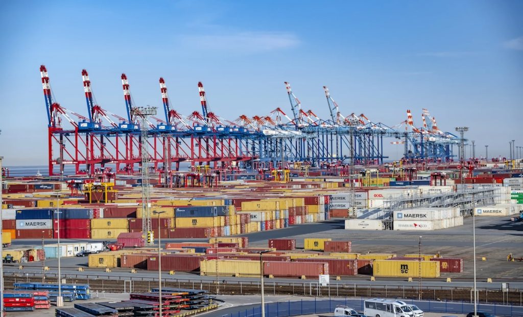Analyzing the New EU-US Trade Framework: Implications for Transatlantic Shipping and Automotive Cargo Flows
