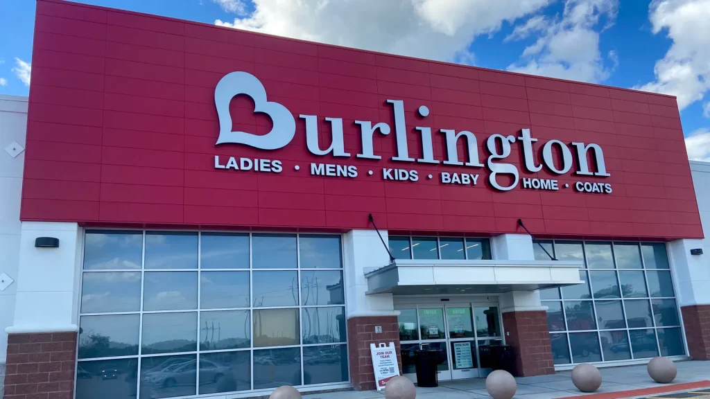 Strategies Off-Price Retailers Use to Stay Competitive Amid Rising Tariffs