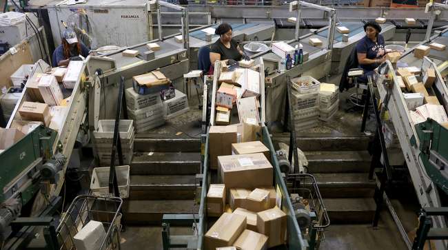 South Africa Stops International Parcel Shipments to the US After Changes in Tariff Policy
