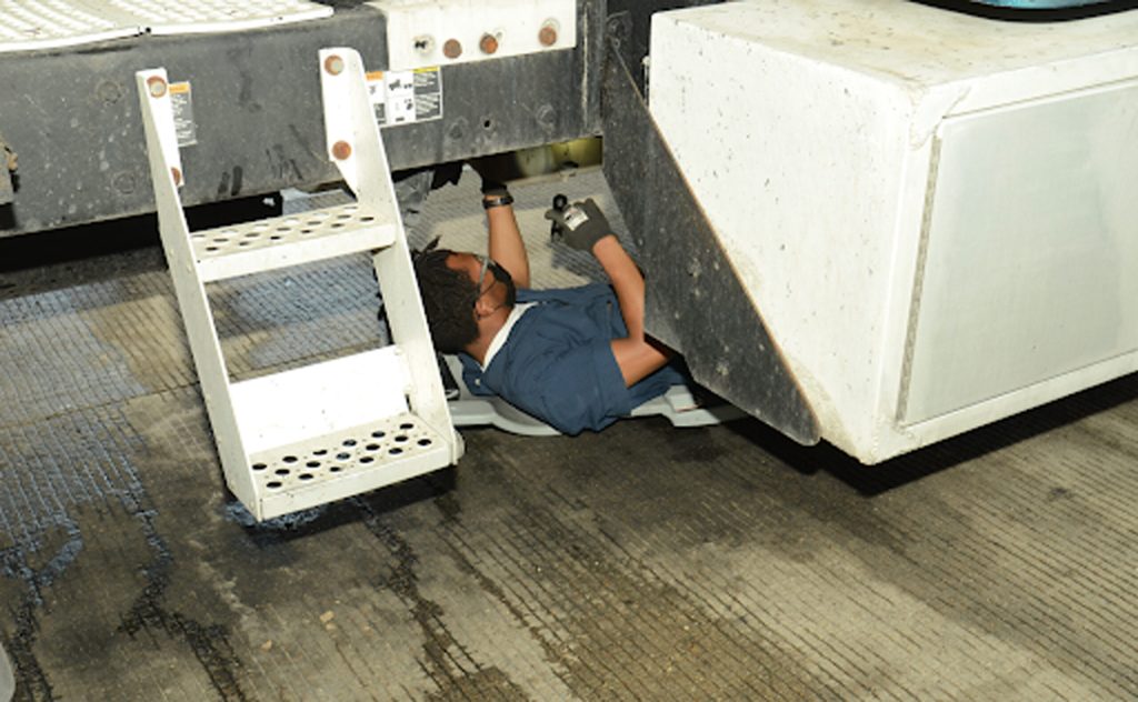 Mastering Slack Adjusters: Essential Tips for Correct Adjustment and Maintaining Truck Brake Safety