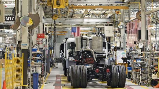 Examining the Push for Tariffs on Truck Imports and Its Implications for U.S. Industry and Logistics