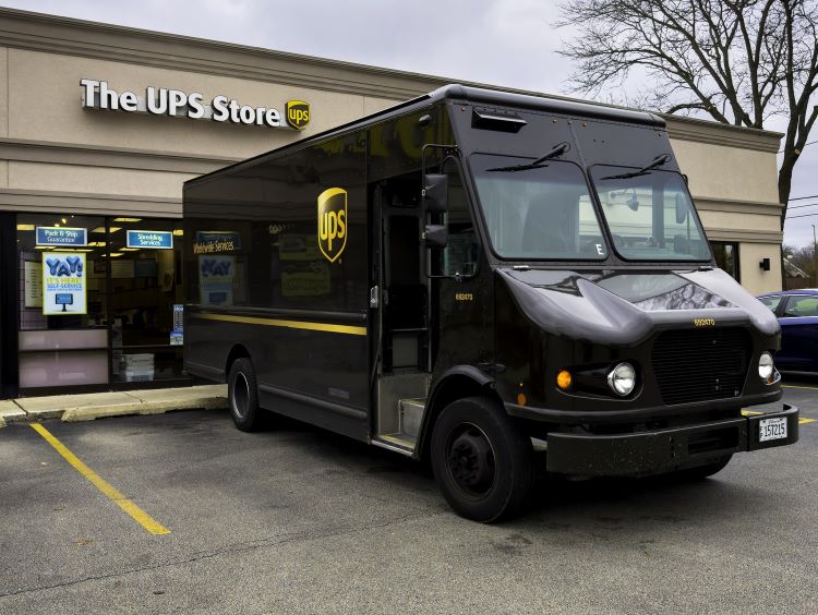 New Five-Year Agreement Ratified by Teamsters Canada and UPS Boosts Pay and Benefits