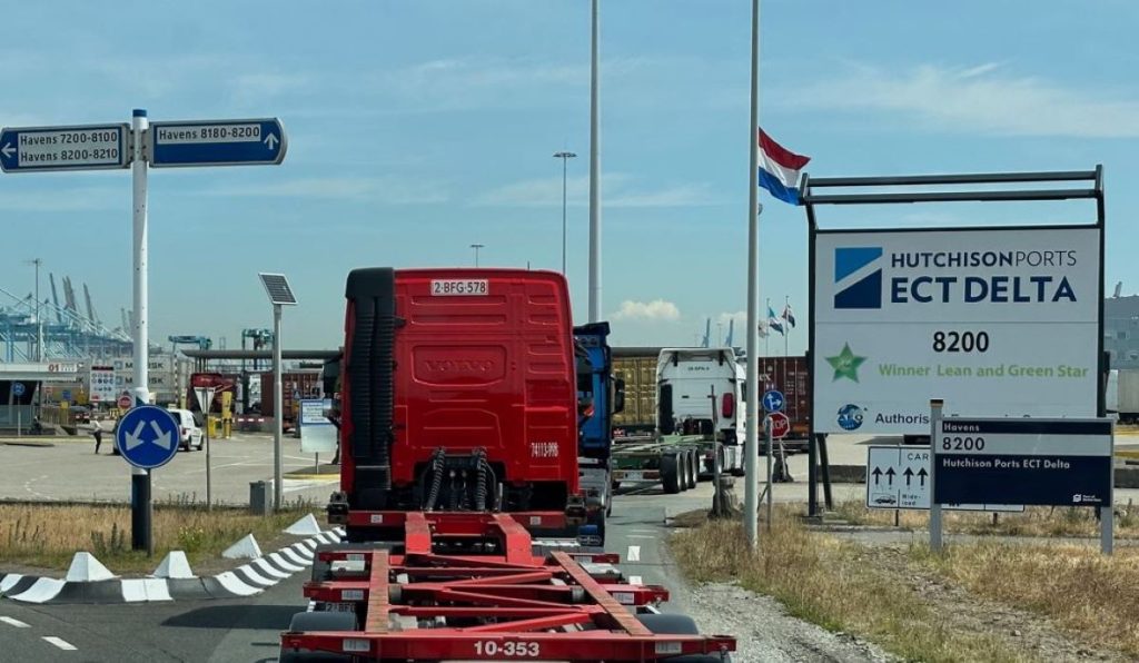 Transport and Logistics at Rotterdam Port Disrupted by Strikes and Access Blockades: What It Means for Supply Chains