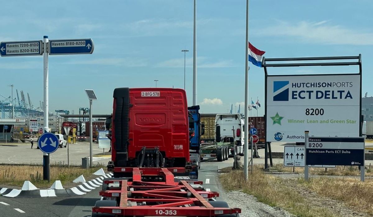 Transport and Logistics at Rotterdam Port Disrupted by Strikes and Access Blockades: What It Means for Supply Chains