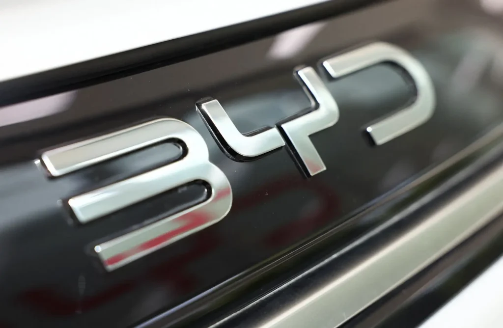 How Chinese Manufacturers Are Steering the Global Electric Freight Truck Market