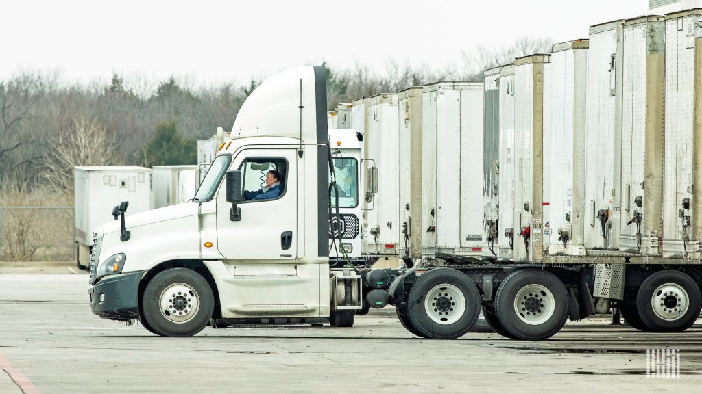 How C.H. Robinson’s Asset Management System Upgrades Drop Trailer Visibility and Efficiency