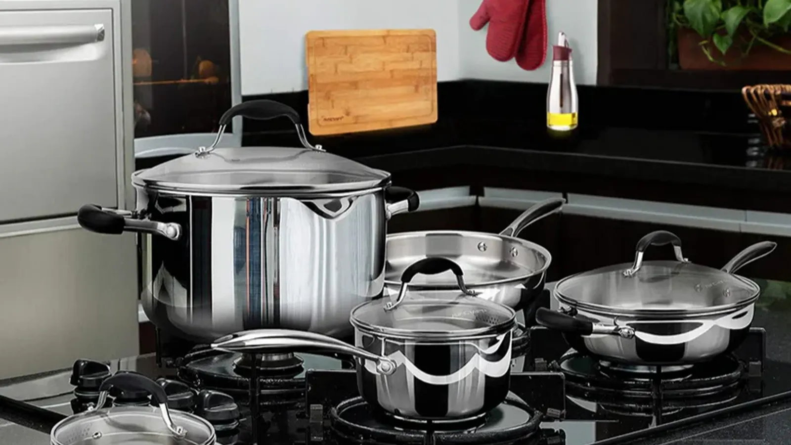 Exploring Avacraft’s Use of Amazon’s Supply Chain Services to Boost Inventory and Delivery Efficiency