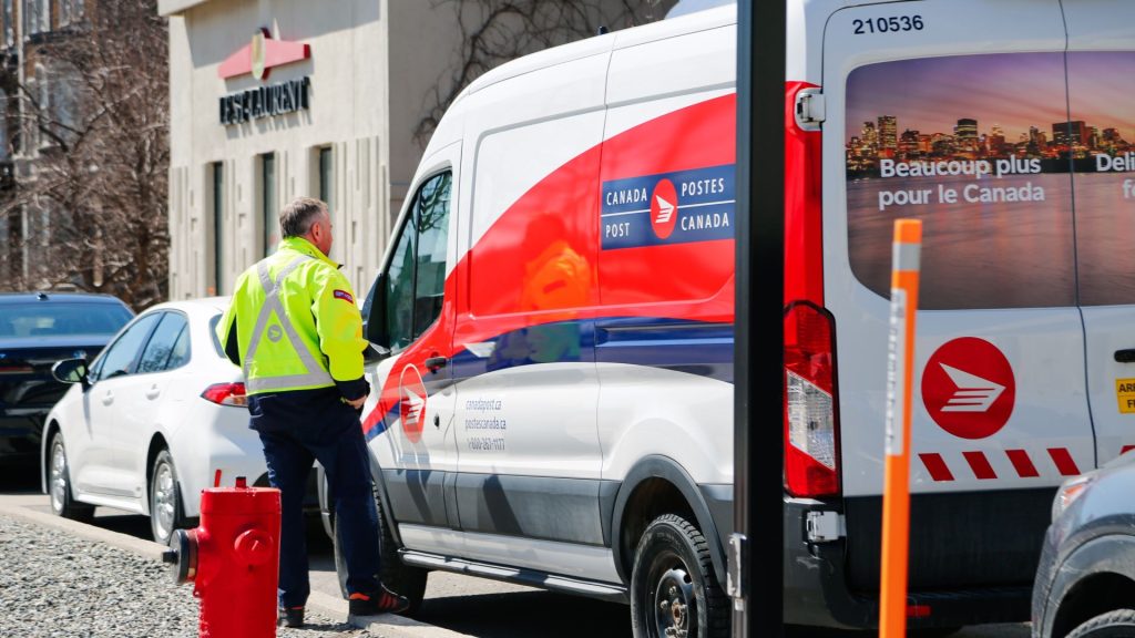 Canada Post Labor Dispute Sparks Delivery Concerns Ahead of Peak Shipping Period