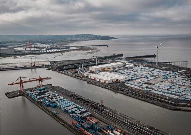 COSCO May Sell Long Beach Terminal to Clear OOCL Deal – Antitrust Implications