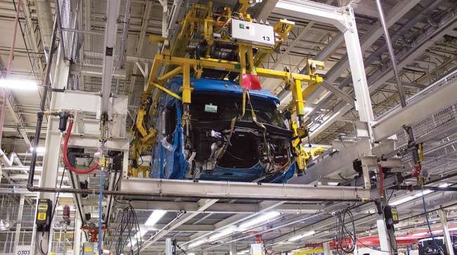 The Effects of U.S. Heavy Truck Tariffs on Daimler Truck, Traton, and Volvo in North America