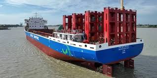XT Shipping Enhances Fleet with Two New 3,160 TEU Containerships from China Merchants Industry