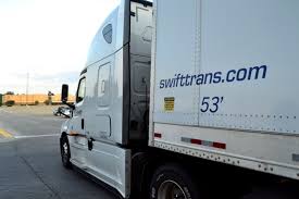 Dry Van Spot Rates Increase in 2025 Without Usual Market Support, Influenced by Immigration Enforcement