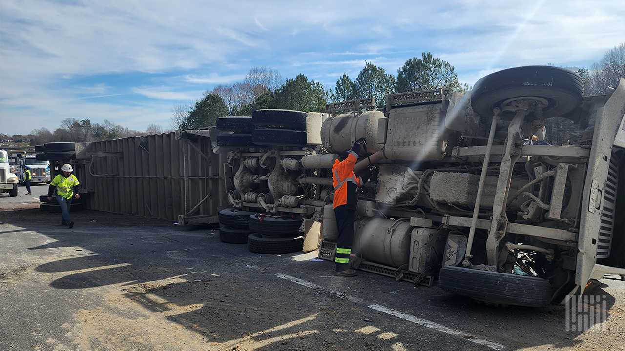 FMCSA Enforces Stricter Eligibility Criteria for Non-Domiciled Commercial Driver’s Licenses Following Fatal Crashes