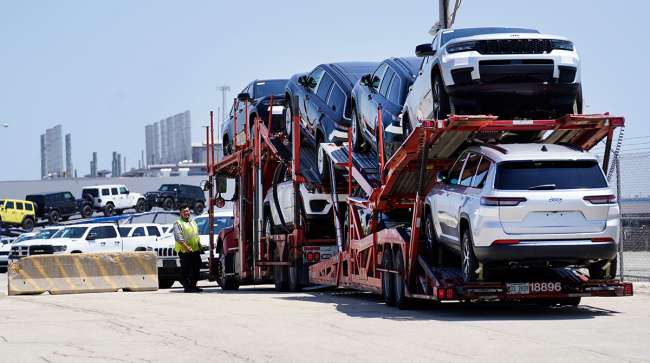 Stellantis Announces Major  Billion Investment to Expand U.S. Manufacturing and Job Creation