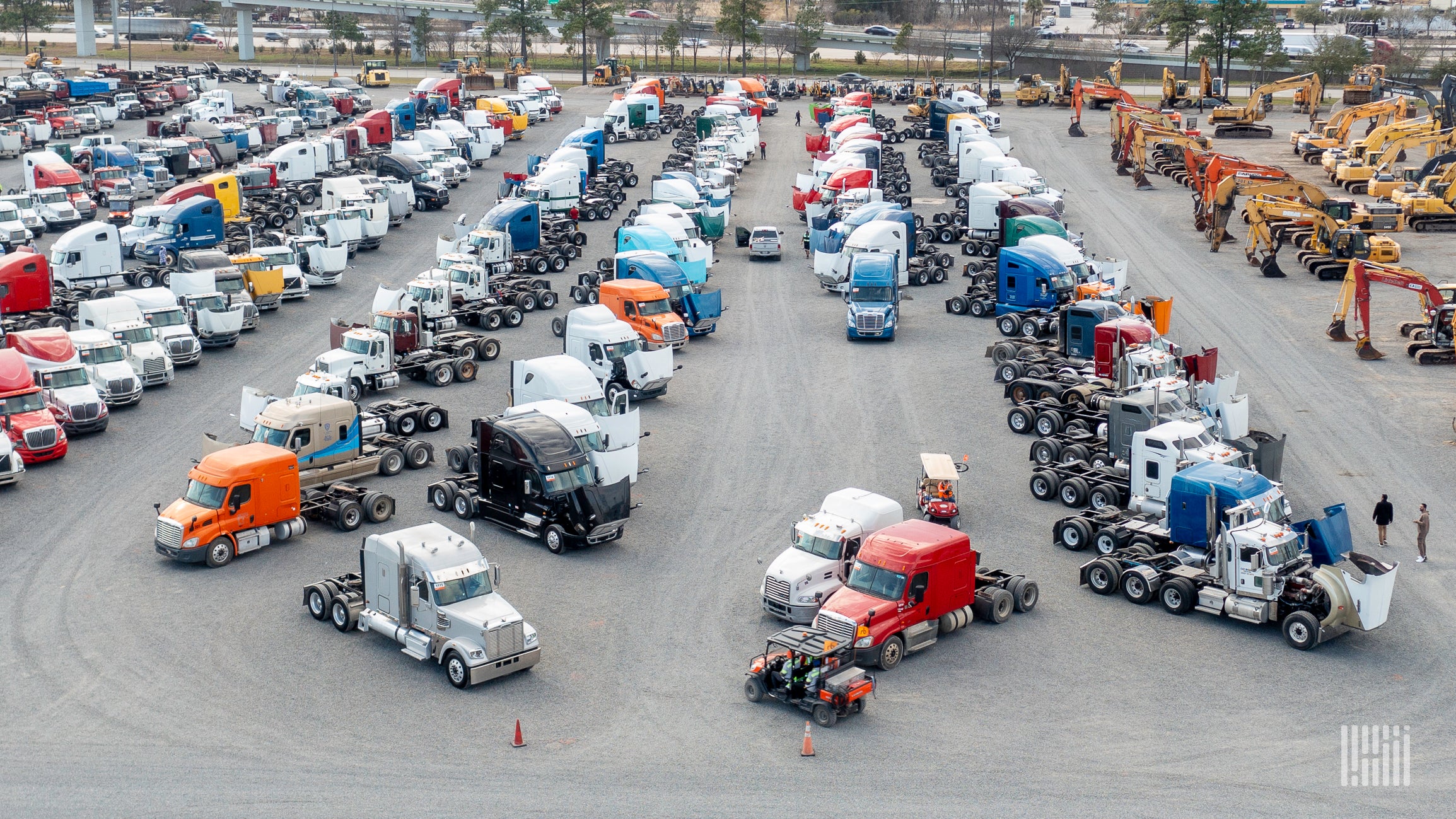 The Current State of U.S. Trucking: Equipment Oversupply, Pricing Struggles, and Carrier Caution