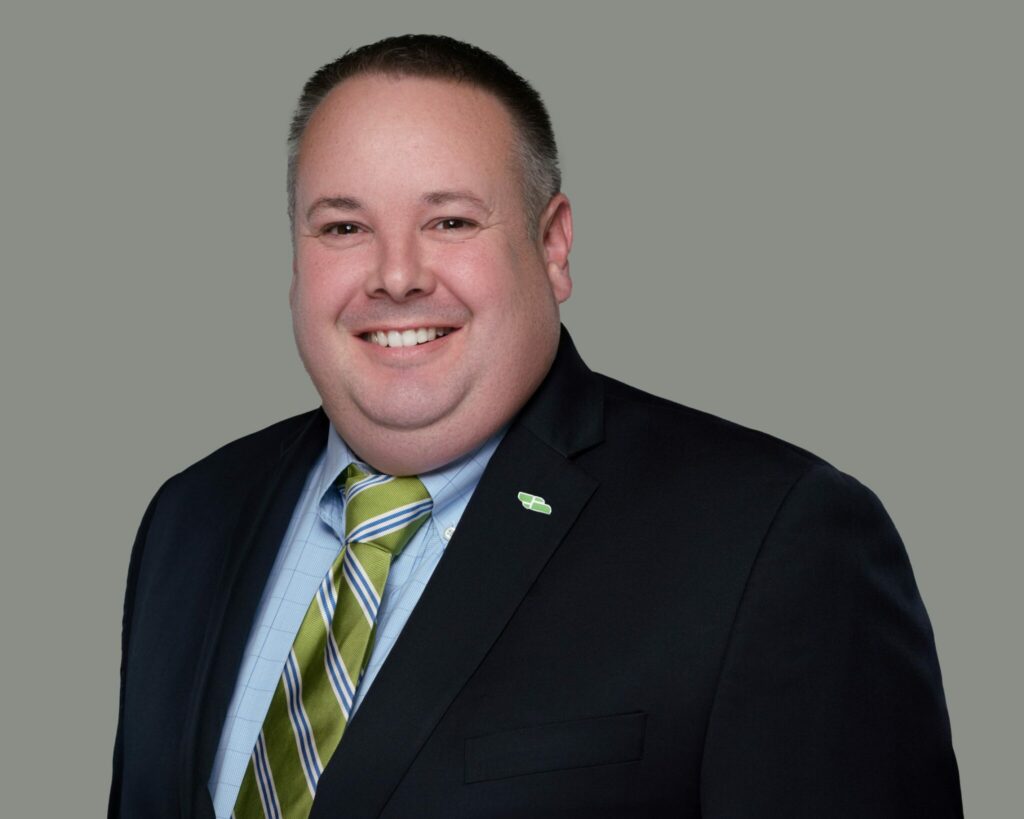 Exploring the Hidden Costs of Extending Truck Lifecycles in Fleets and Their Logistics Impact