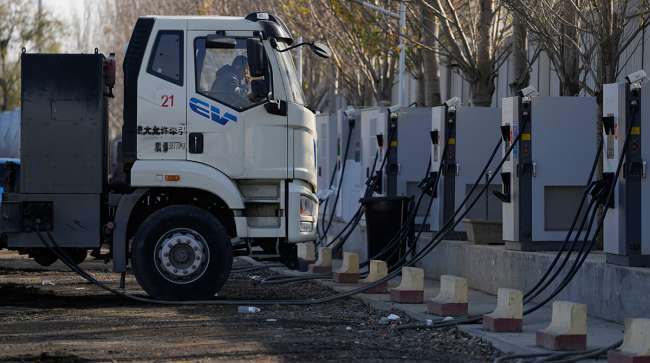 How China’s Shift to Electric Heavy Trucks is Transforming Global Fuel Demand and Transportation