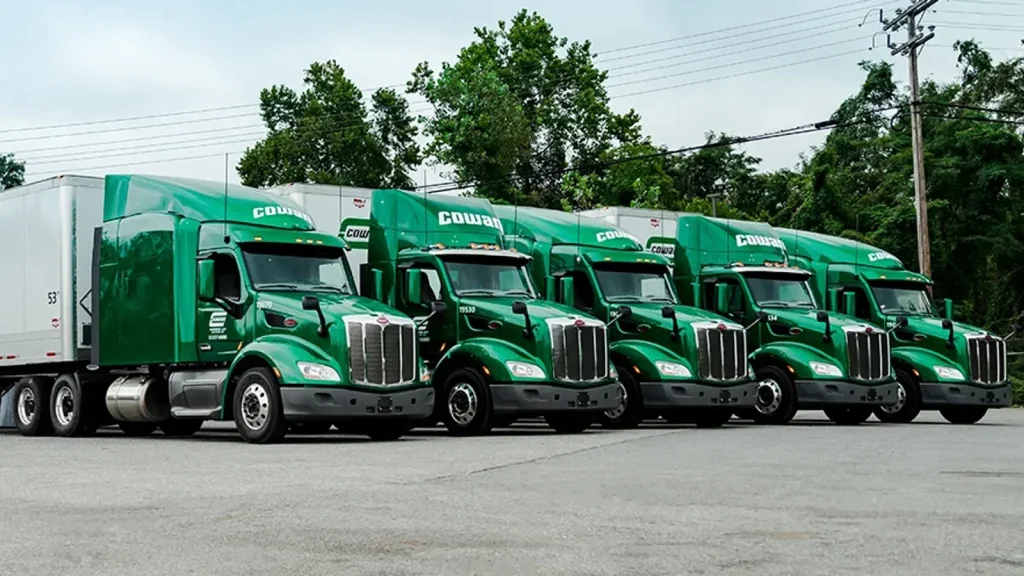 Schneider National Reports an 18% Decline in Q3 Operating Income Despite Growth in Truckload Segment