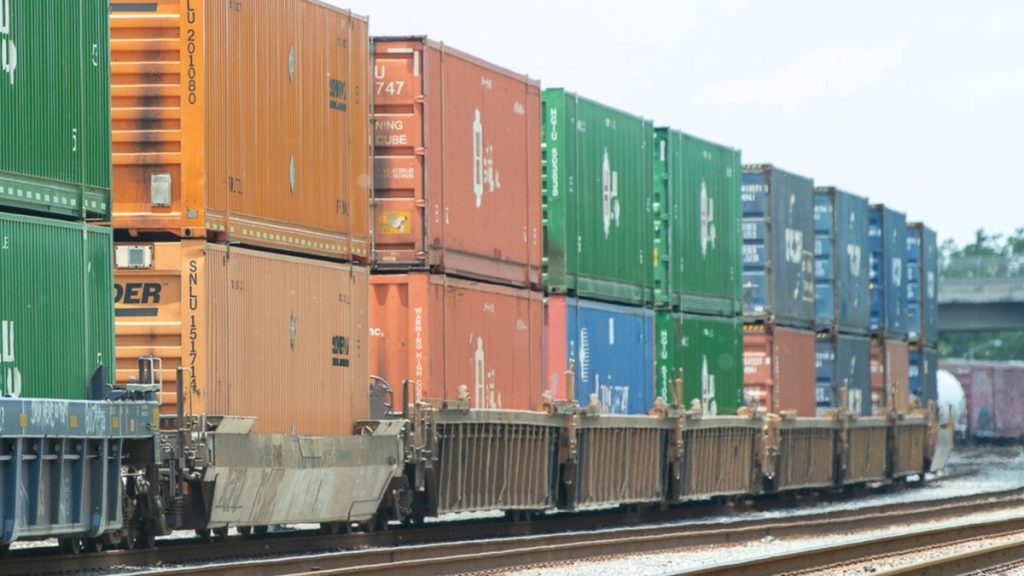 U.S. Rail Freight Sees Weekly Decline but Maintains Yearly Growth Across North America