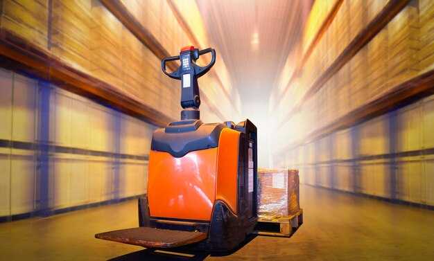 Cutting-Edge Electric Forklift Technology Reshapes Warehousing Operations