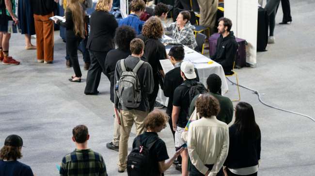 Government Shutdown Threatens Release of October Jobs and Consumer Price Index Data