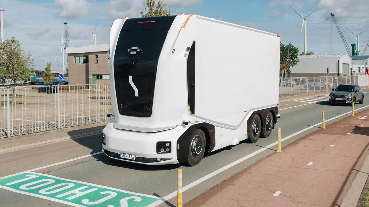 Swedish Autonomous Truck Innovator Einride Plans Public Listing via .8 Billion SPAC Deal