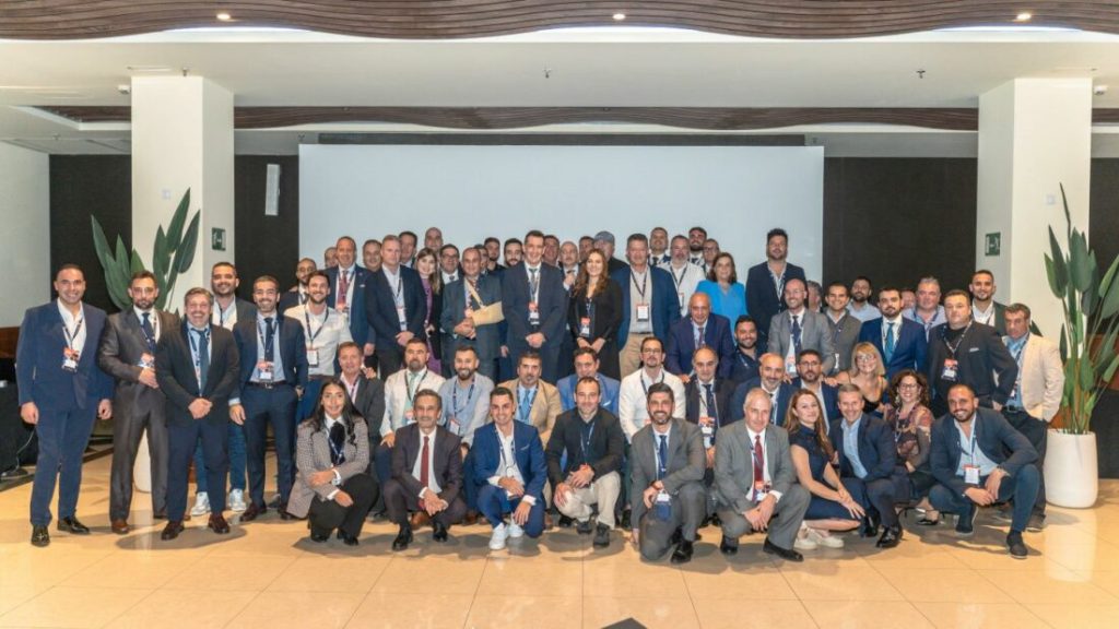 Ford Trucks Spain Unveils Strategic Plans and Awards at 2025 Dealer Convention Featuring the GEN2 Generation
