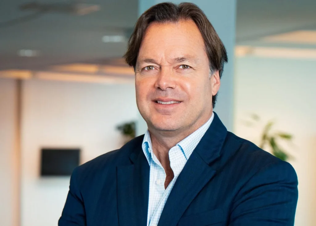 Air France KLM Martinair Cargo and Schiphol Drive the Dutch Flower Industry and Economy Through Advanced Logistics