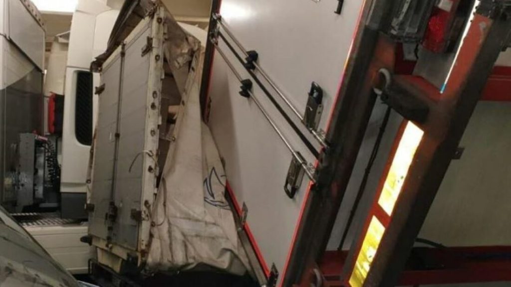 Comprehensive EU Guidelines for Truck Cargo Securing in Maritime Shipping and Their Impact on Logistics