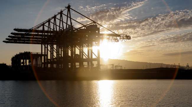 How the 2025 US Import Slowdown is Shaping Global Freight and Logistics Trends