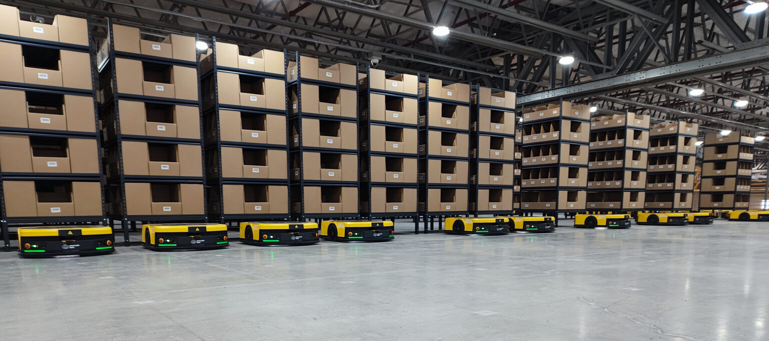 How Quicktron Robotics’ QuickMix Suite Revolutionizes Warehouse Automation in Singapore and Beyond