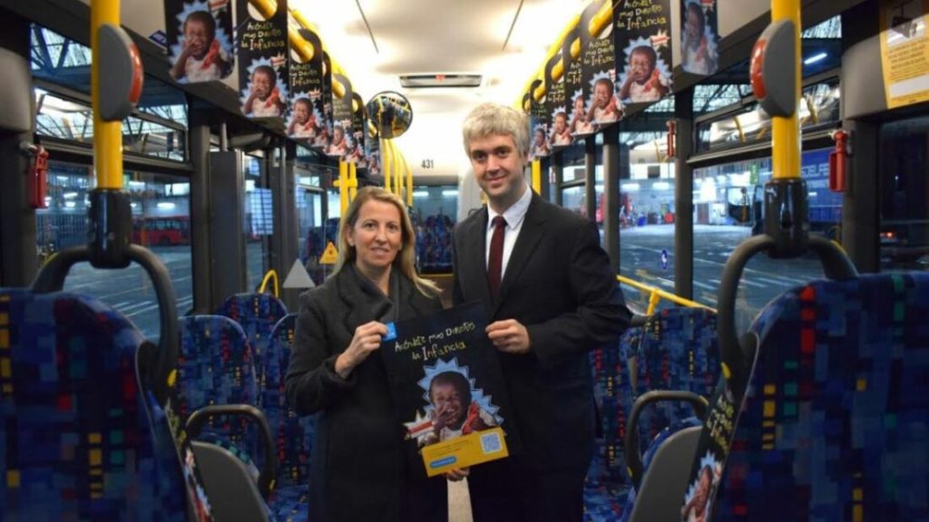 La Coruña Tram Company Partners with UNICEF to Raise Awareness on Childhood Nutrition and Rights