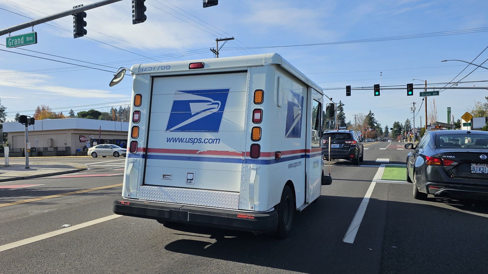 USPS Reports Significant Financial Loss with Parcel Volume Decline While Investing in Logistics Modernization