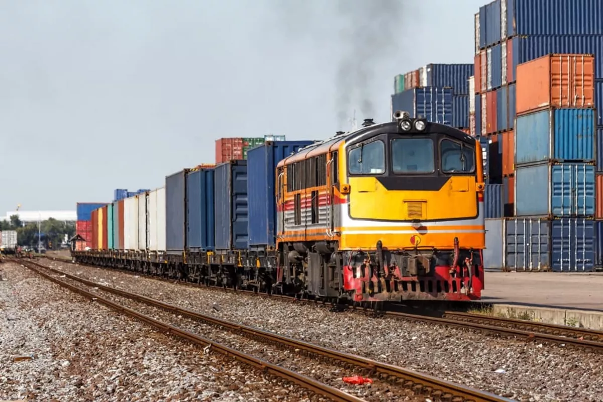 Uzbekistan’s Rail Network Reports Significant Cargo and Passenger Transport Rise in Early 2025