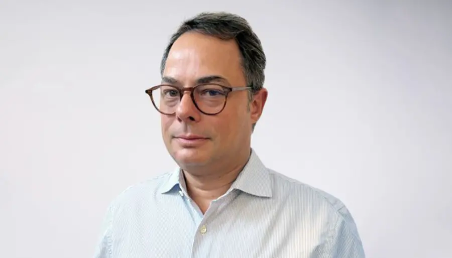 Oliver Wyman Expands Paris Leadership with Vincent Barbat, Enhancing Consumer Goods and Operations Strategy