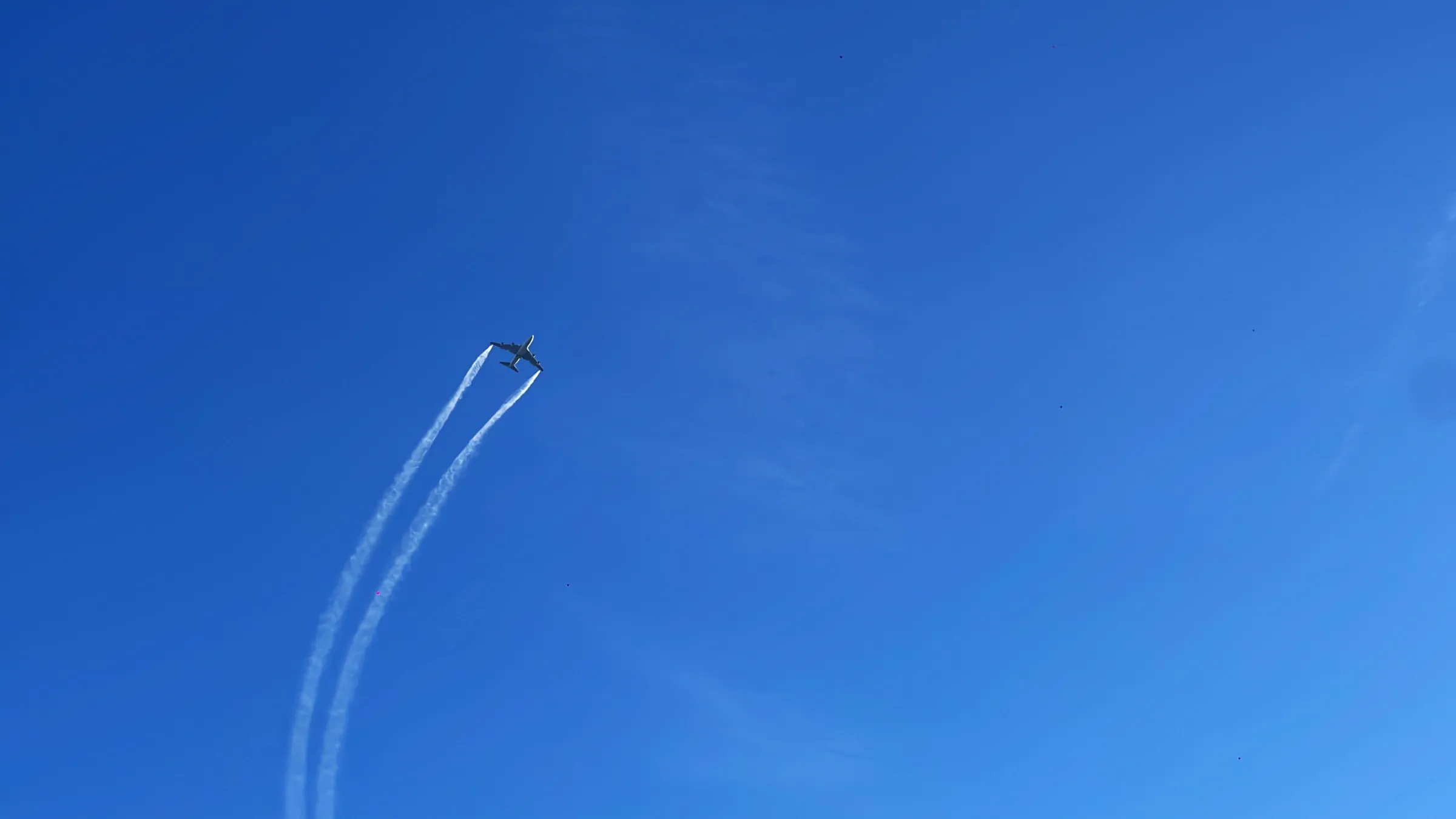 Cargo Flight Near Liège Airport Performs Emergency Fuel Dump Before a Safe Landing