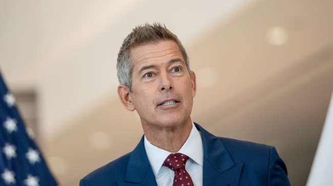 Federal Appeals Court Suspends Legal Challenge to FMCSA’s New Non-Domiciled CDL Rule