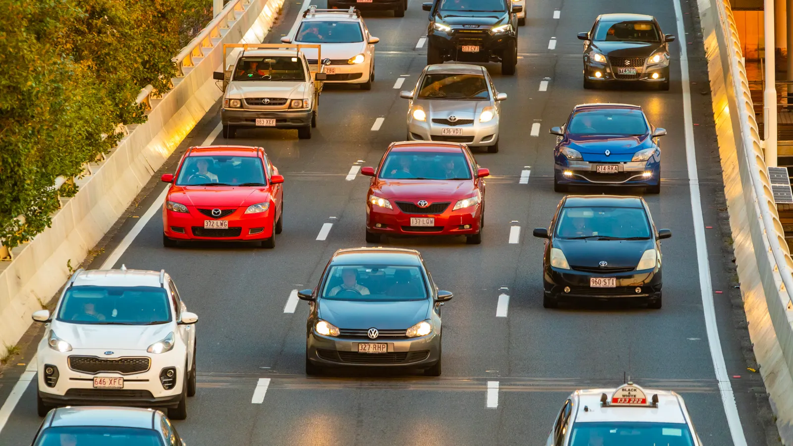 Jak wyzwanie związane z dostawami chipów Nexperia ujawnia słabe punkty w łańcuchach dostaw dla branży motoryzacyjnej
