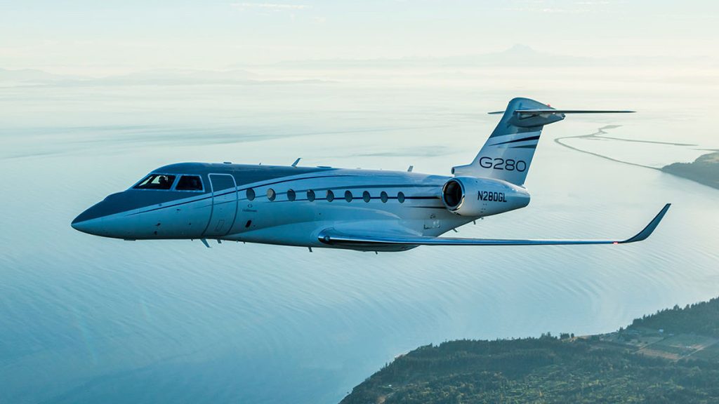 CSX Ends Use of Corporate Jet Fleet Amid Freight Challenges and Leadership Changes