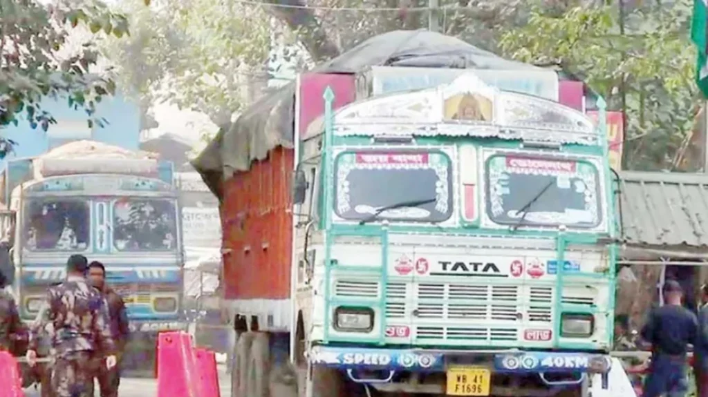 NBR initiates electronic monitoring system for Indian cargo trucks crossing into Bangladesh