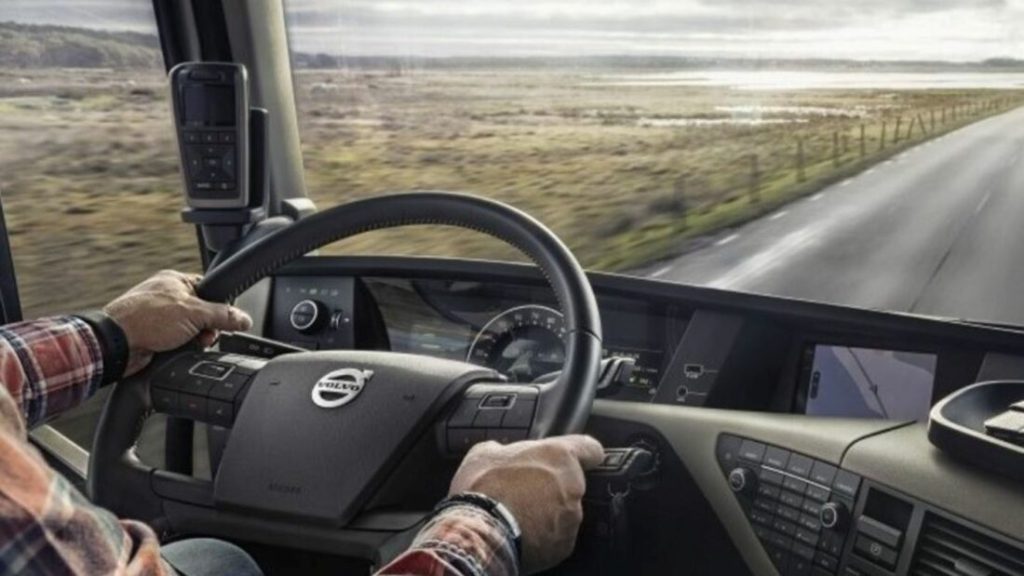 Dopravní sdružení vyjadřují frustraci z prodlení ministerstva financí s obnovou daňových modulů, což dopadá na tisíce nezávislých dopravců