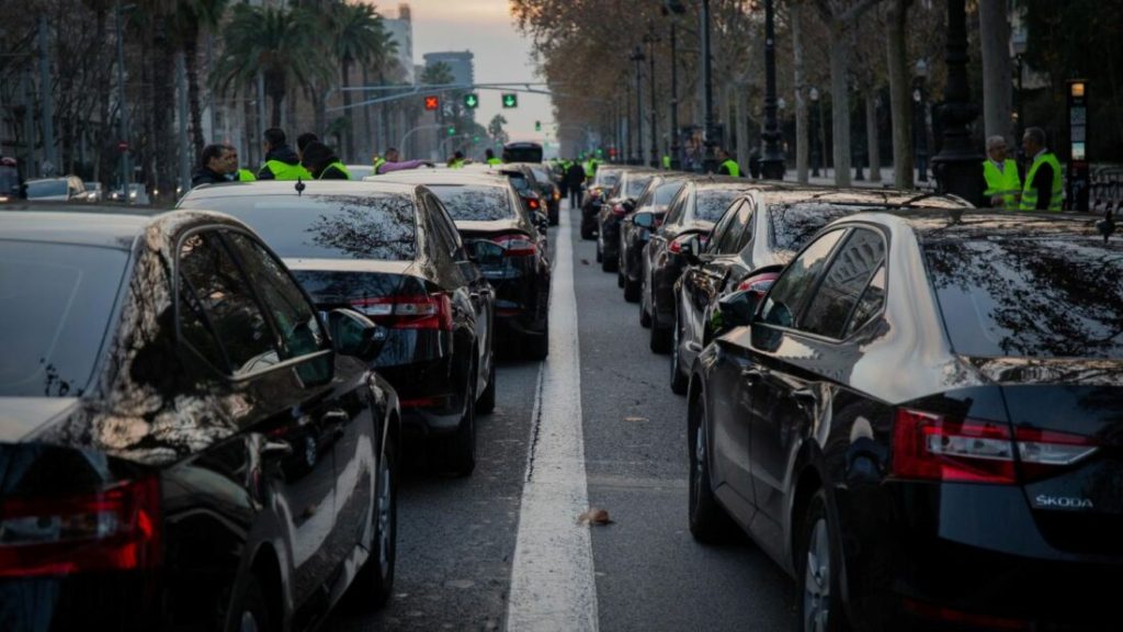 Catalonia Faces User Backlash Over New VTC Legislation Affecting Mobility and Service Options