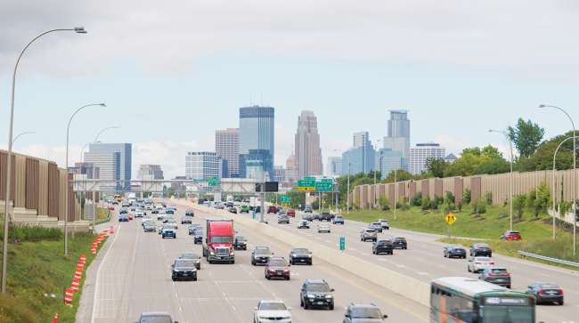 Federálny audit upozorňuje Minnesotu na problémy so súladom s vodičským preukazom CDL pre osoby bez trvalého bydliska a finančné riziká