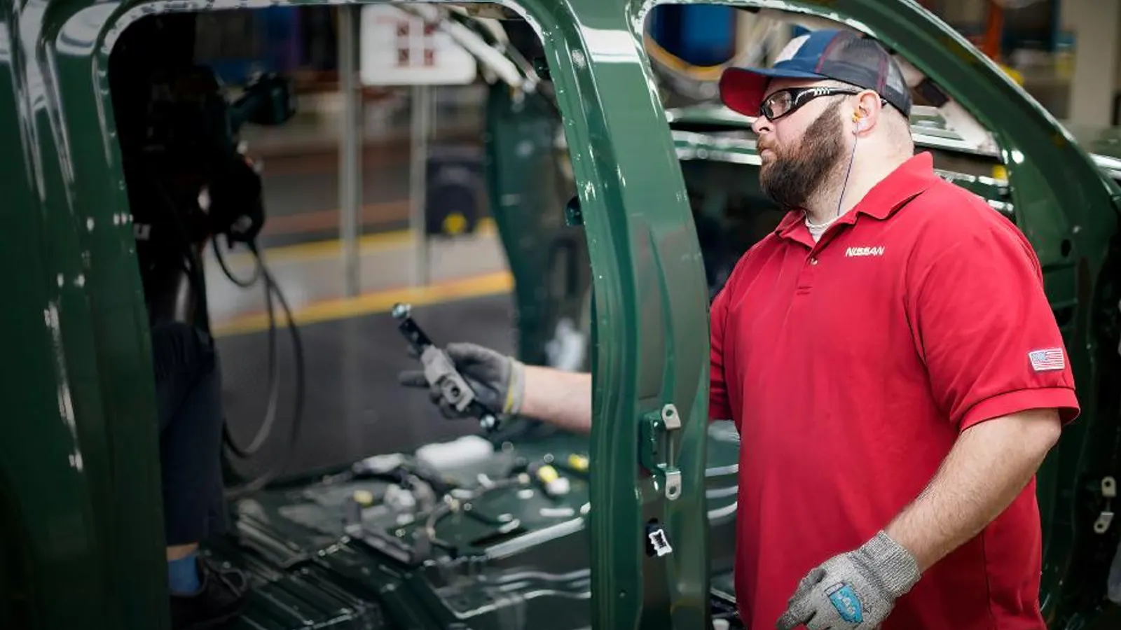 Mişcarea Strategică a Nissan de Stimulare a Producției din SUA Sub Supravegherea lui Victor Taylor