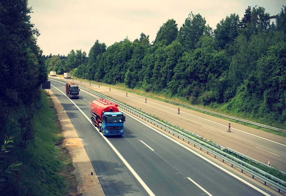 Armenia Sees 2% Freight Traffic Growth While Passenger Travel Falls 2.1% in First Ten Months of 2025