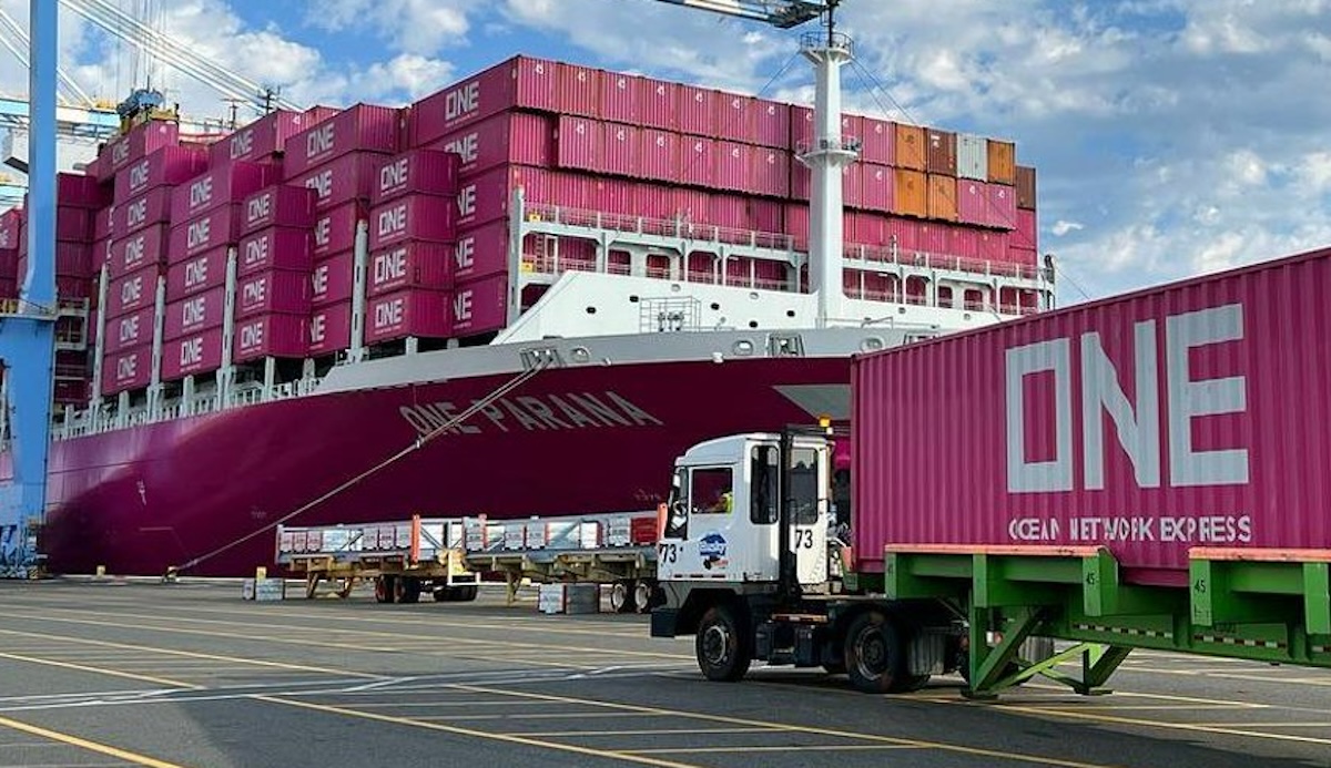 How Ocean Network Express is Innovating China-Red Sea Cargo Routes with a New Suez-Bypassing Service