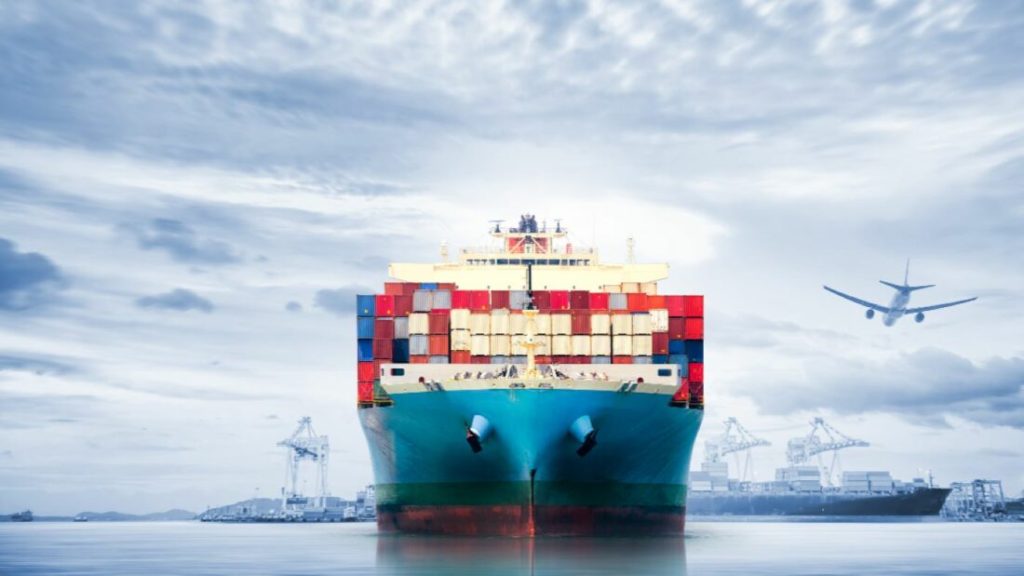 Ciągły spadek cen paliwa bunkrowego w 2025 roku obniża globalne koszty transportu morskiego