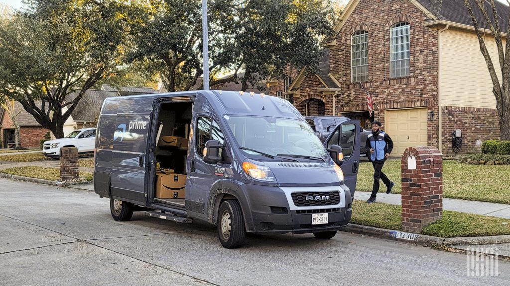 FarEye teams up with Amazon Key to reduce first‑attempt delivery failures at gated communities