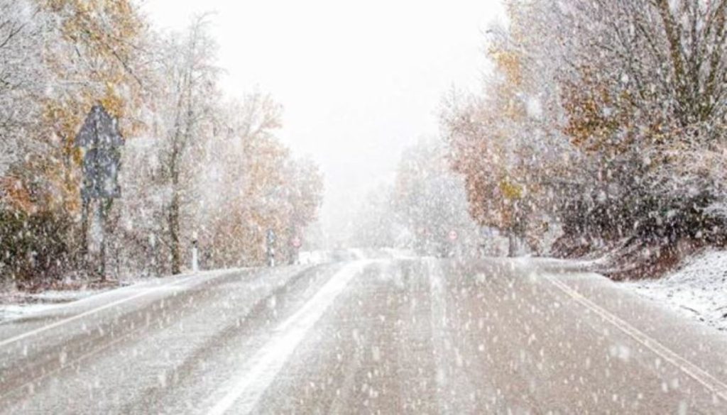 Ingrid’s Approach: Gale-force Winds, Coastal Damage Risk and Snow Down to Low Elevations in Northern Spain